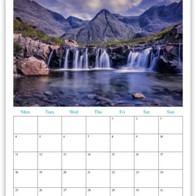 Calendar layout traditional - charity cards